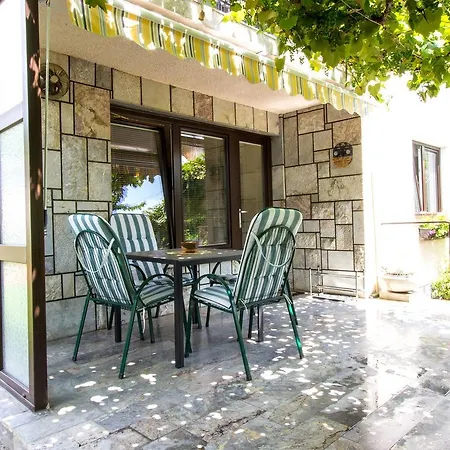 Apartment Julijana