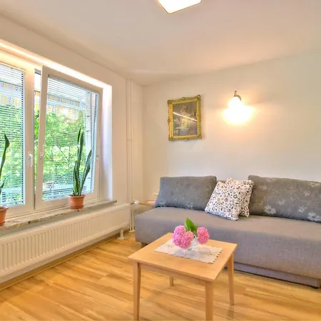 Apartment Julijana